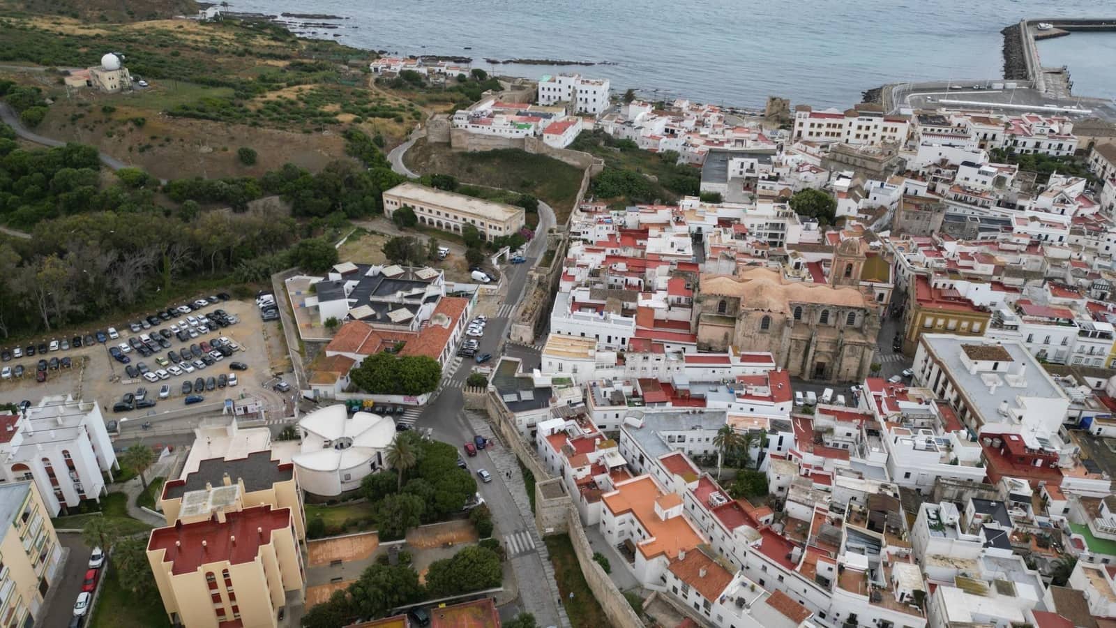 9 soveværelse Byhus til salg i Tarifa med garage - € 1.880.000 (Ref: 9041259)