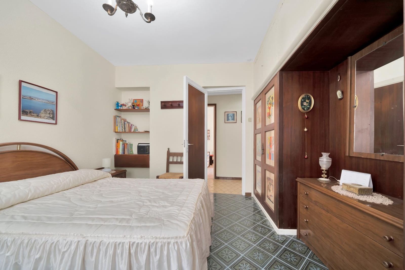 9 soveværelse Byhus til salg i Tarifa med garage - € 1.880.000 (Ref: 9041259)