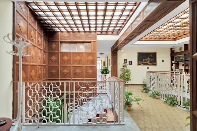 9 slaapkamer Huis te koop in Tarifa met garage - € 1.880.000 (Ref: 9041259)