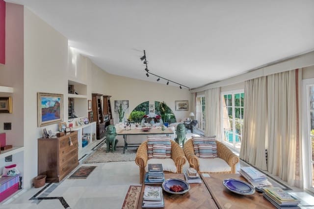 7 chambre Villa/Maison à vendre à Estepona avec piscine garage - 2 650 000 € (Ref: 9046235)