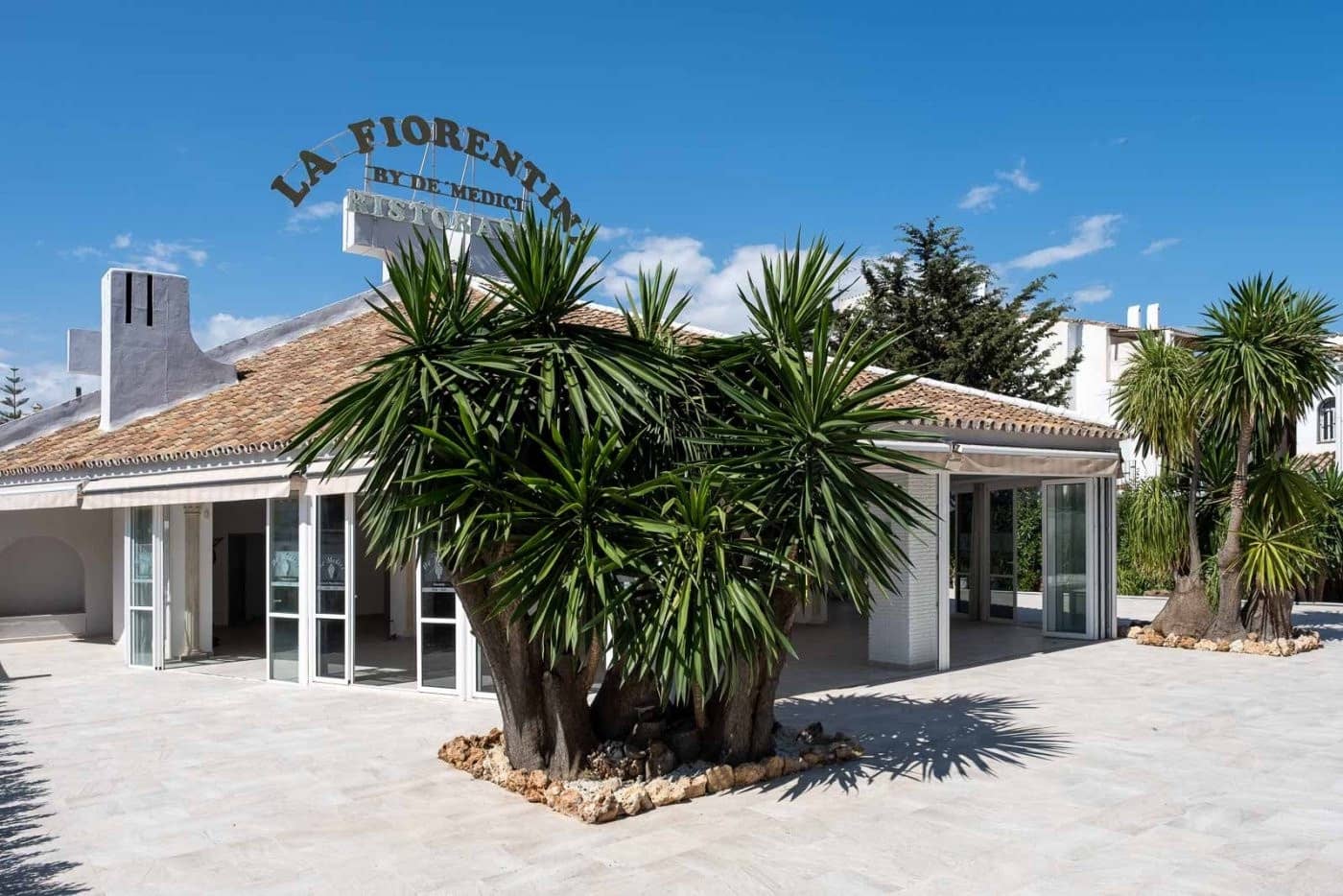 Virksomhed til salg i El Paraiso - € 1.195.000 (Ref: 9046237)