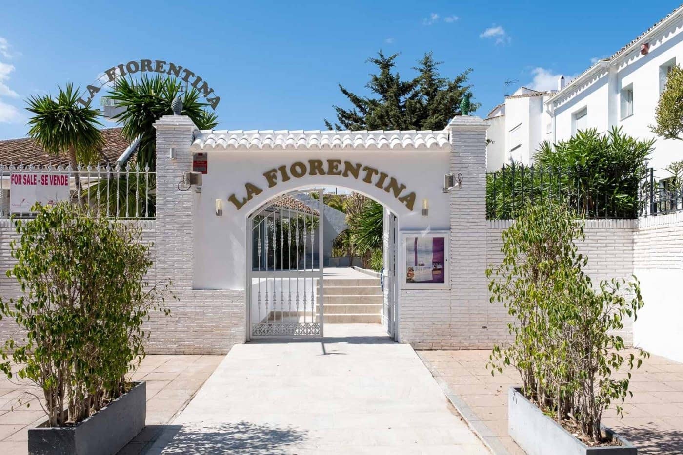 Virksomhed til salg i El Paraiso - € 1.195.000 (Ref: 9046237)