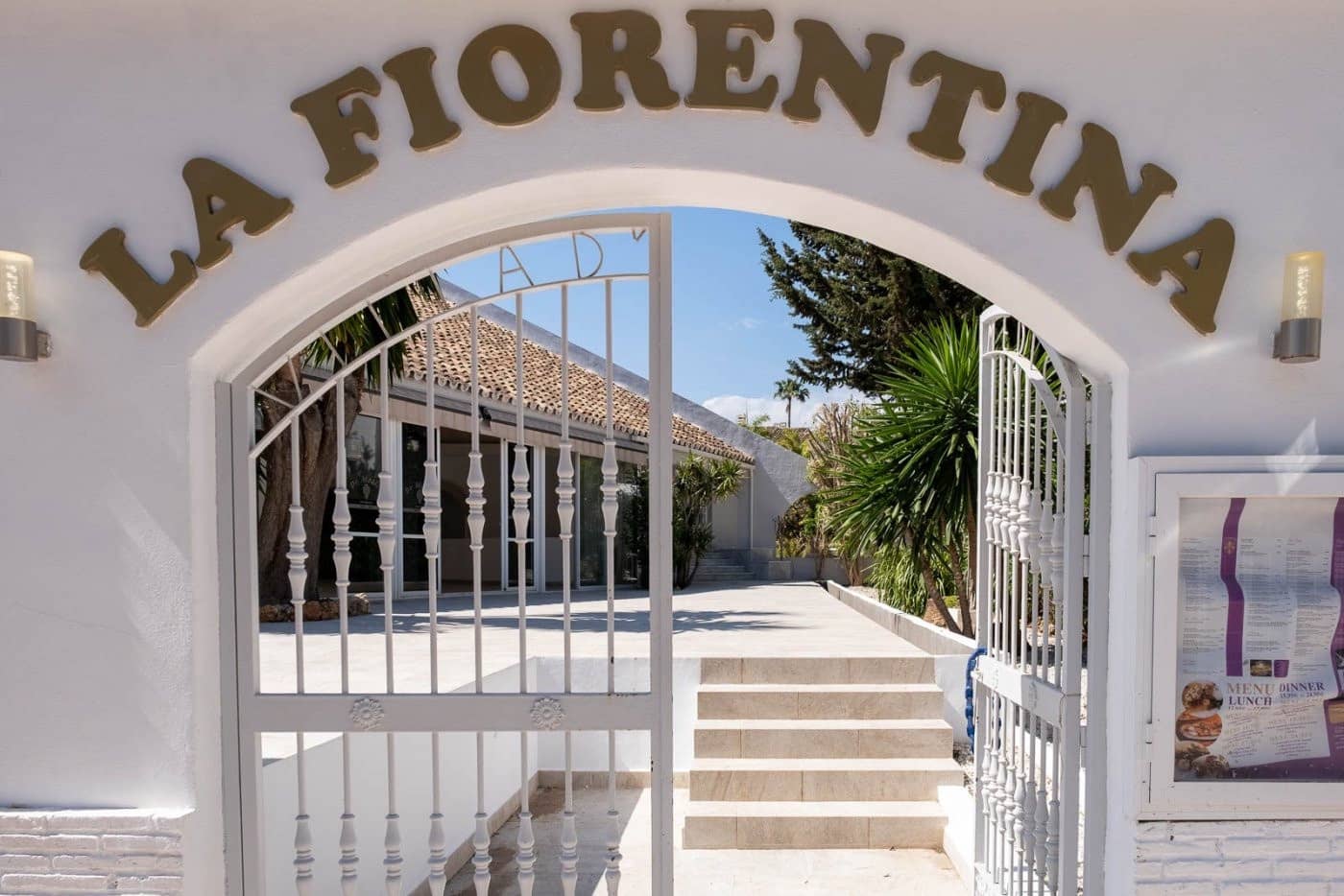 Virksomhed til salg i El Paraiso - € 1.195.000 (Ref: 9046237)