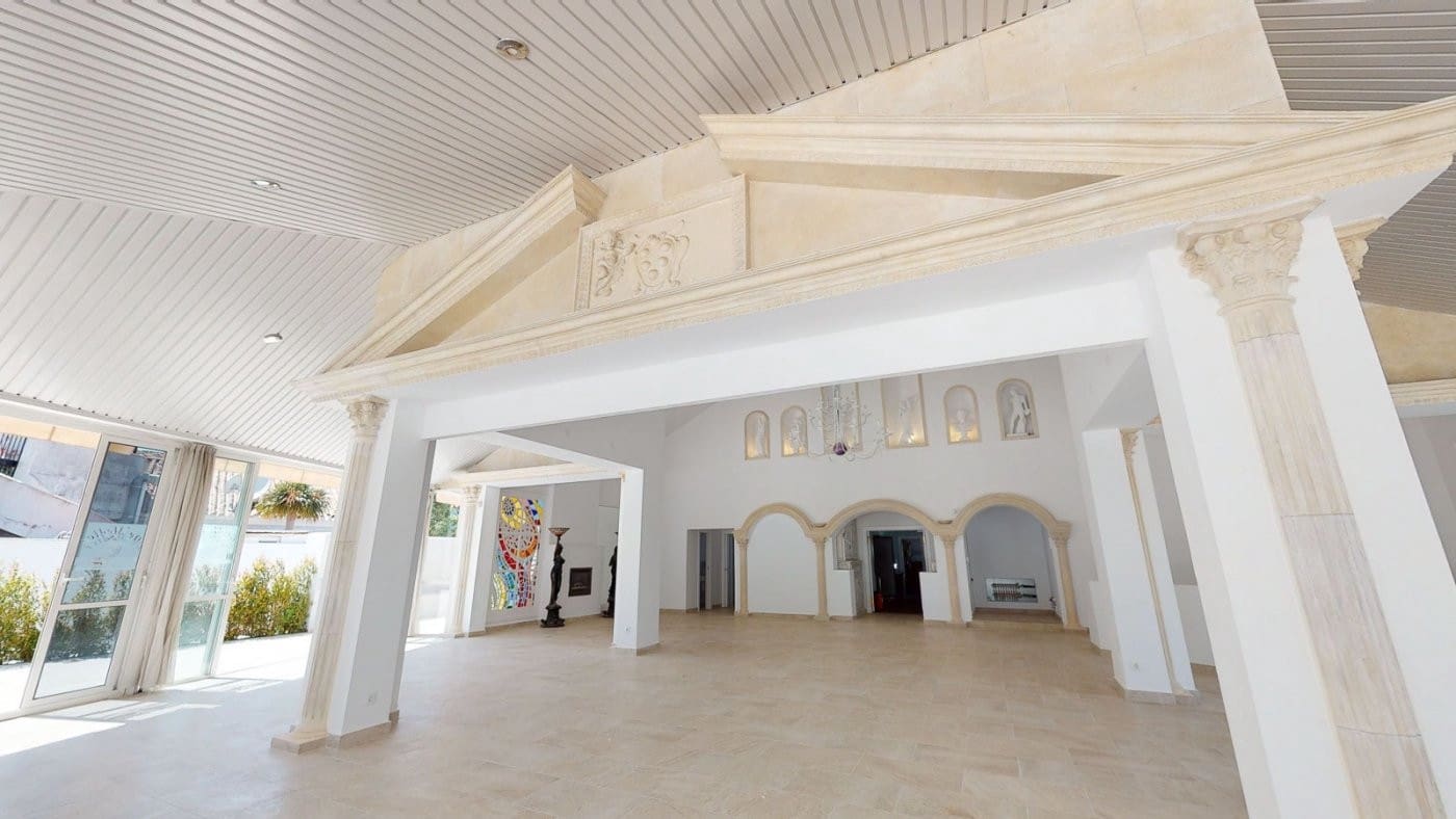 Virksomhed til salg i El Paraiso - € 1.195.000 (Ref: 9046237)