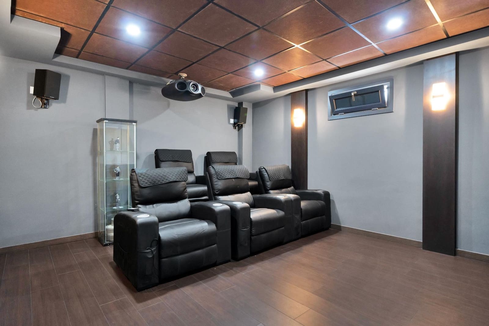 5 camera da letto Villa in vendita in La Alcaidesa con piscina garage - 759.000 € (Rif: 9046240)