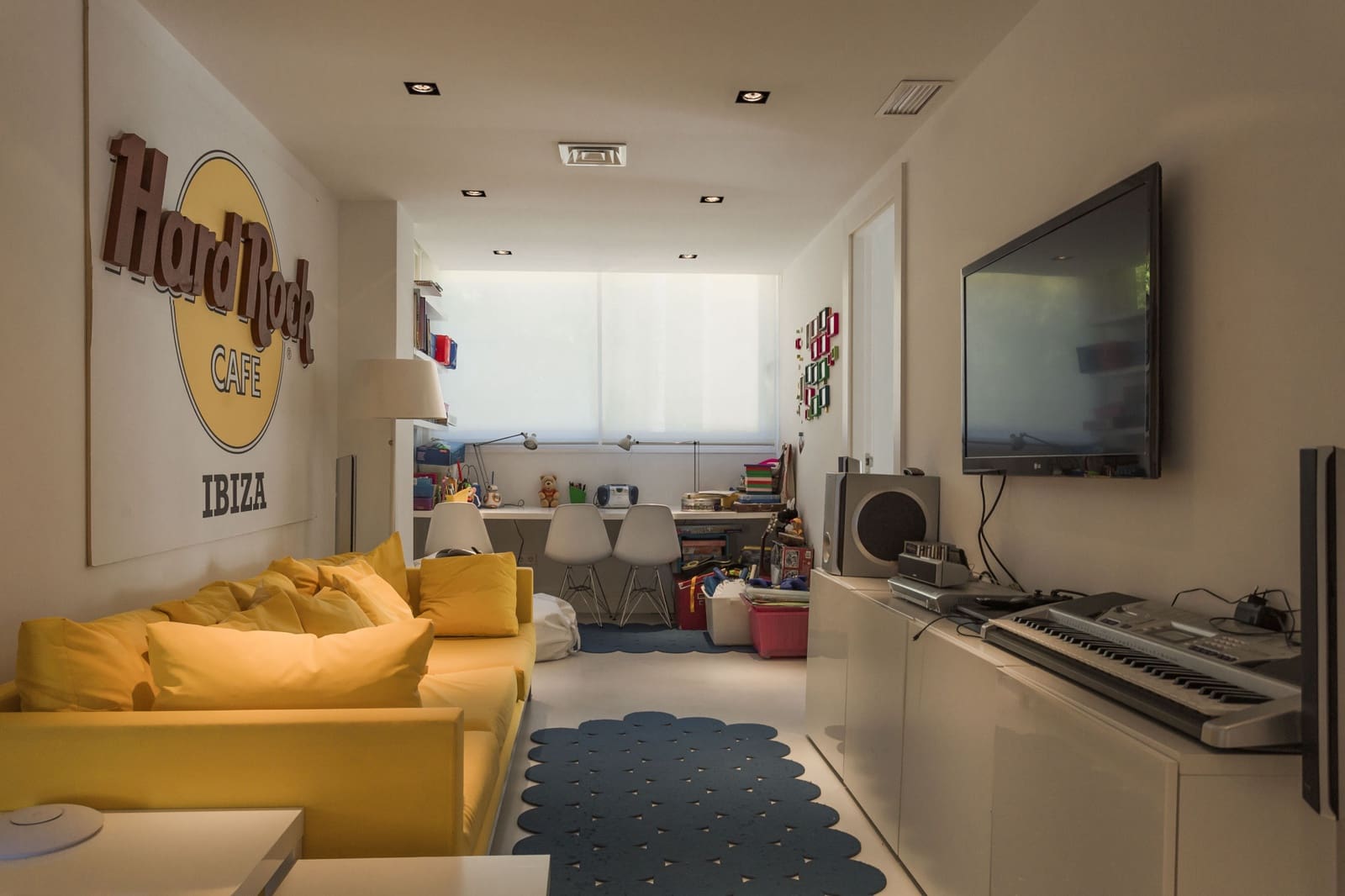 6 soveværelse Lejlighed til leje i Marbella med swimmingpool garage - € 9.500 (Ref: 9123800)