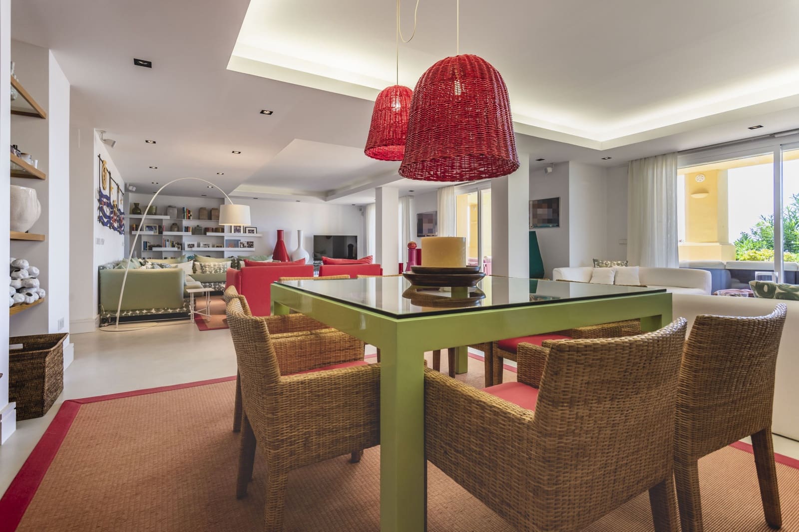 6 Zimmer Apartment zu vermieten in Marbella mit Pool Garage - 9.500 € (Ref: 9123800)