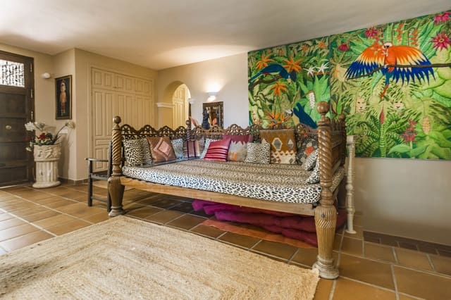 5 soveværelse Villa til salg i Sotogrande, San Roque med swimmingpool garage - € 1.550.000 (Ref: 9123803)