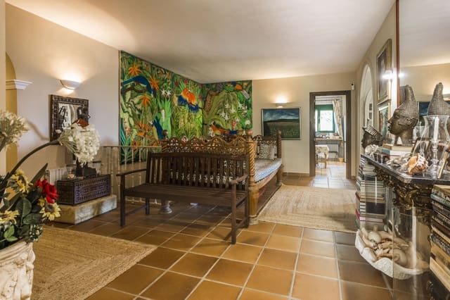 5 soveværelse Villa til salg i Sotogrande, San Roque med swimmingpool garage - € 1.550.000 (Ref: 9123803)