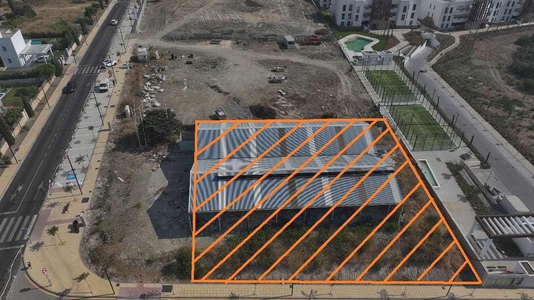 Terreno para Construção para venda em Estepona - 1 600 000 € (Ref: 9187682)