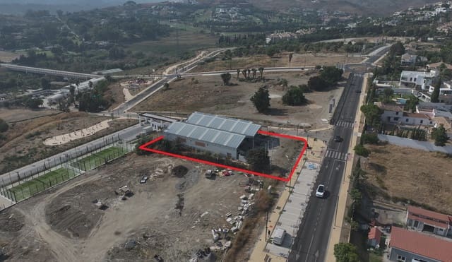 Terreno para Construção para venda em New Golden Mile, Estepona - 2 400 000 € (Ref: 9187682)