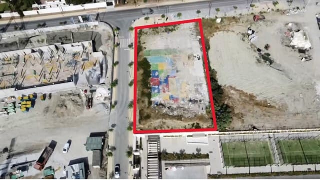 Area Edificabile in vendita in New Golden Mile, Estepona - 2.400.000 € (Rif: 9187682)