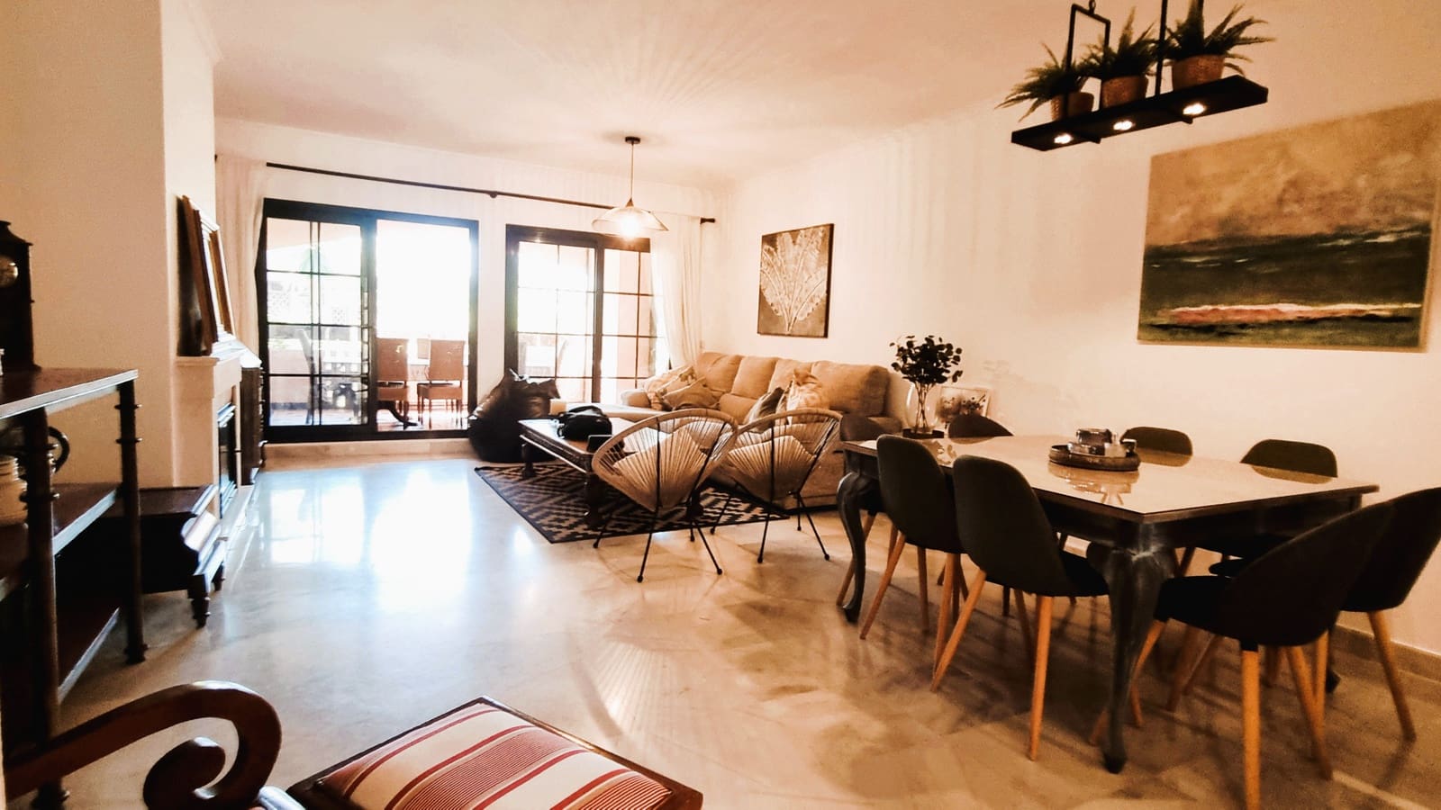 5 sovrum Lägenhet att hyra i Estepona med pool garage - 2 500 € (Ref: 9245603)