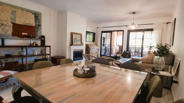 5 bedroom Apartment for rent in Estepona with pool garage - € 2,500 (Ref: 9245603)