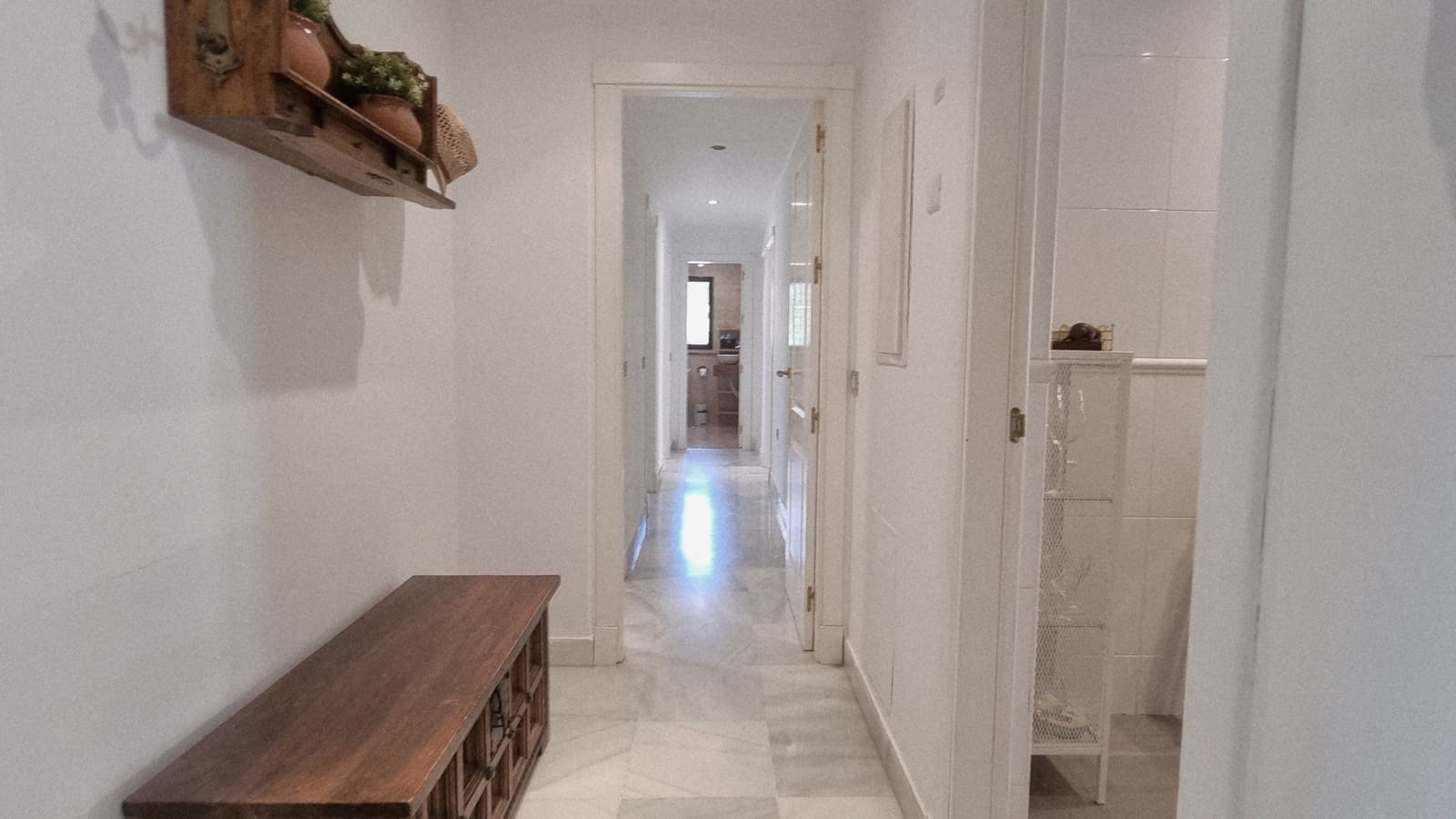 5 sovrum Lägenhet att hyra i Estepona med pool garage - 2 500 € (Ref: 9245603)