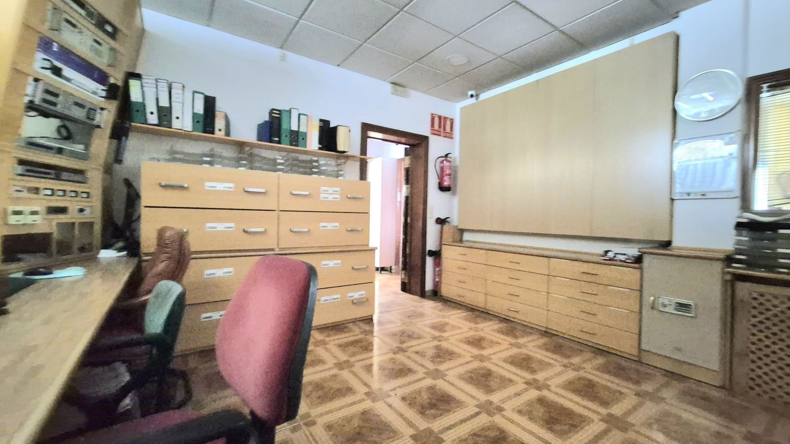 Commercieel te koop in Marbella met garage - € 265.000 (Ref: 9314526)