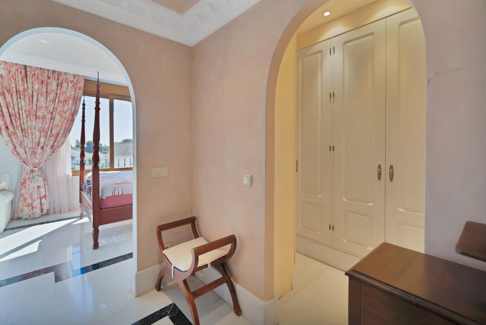 5 soveværelse Lejlighed til salg i Guadalmina med swimmingpool garage - € 2.295.000 (Ref: 9378327)