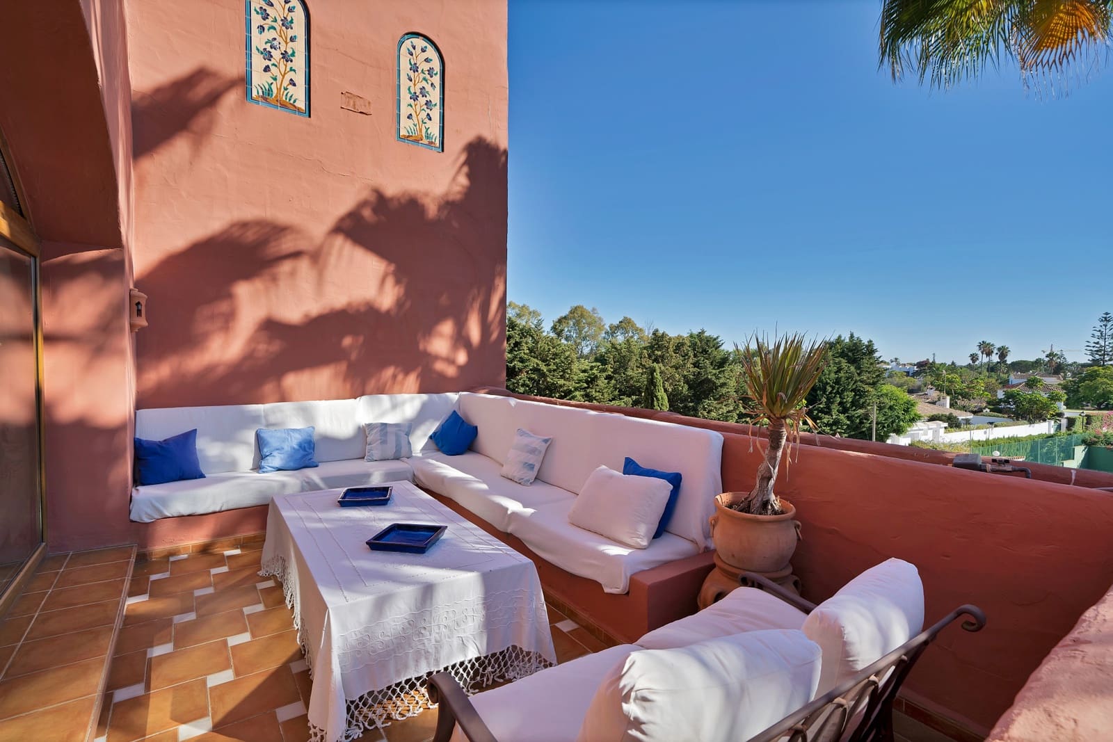 5 soveværelse Lejlighed til salg i Guadalmina med swimmingpool garage - € 2.295.000 (Ref: 9378327)