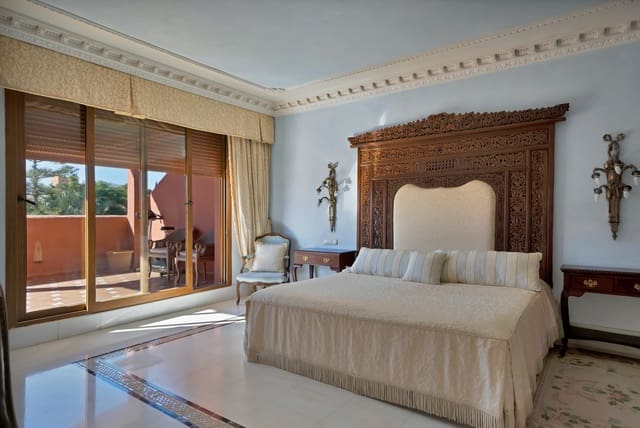 5 sovrum Lägenhet till salu i Guadalmina Baja, Marbella med pool garage - 2 295 000 € (Ref: 9378327)
