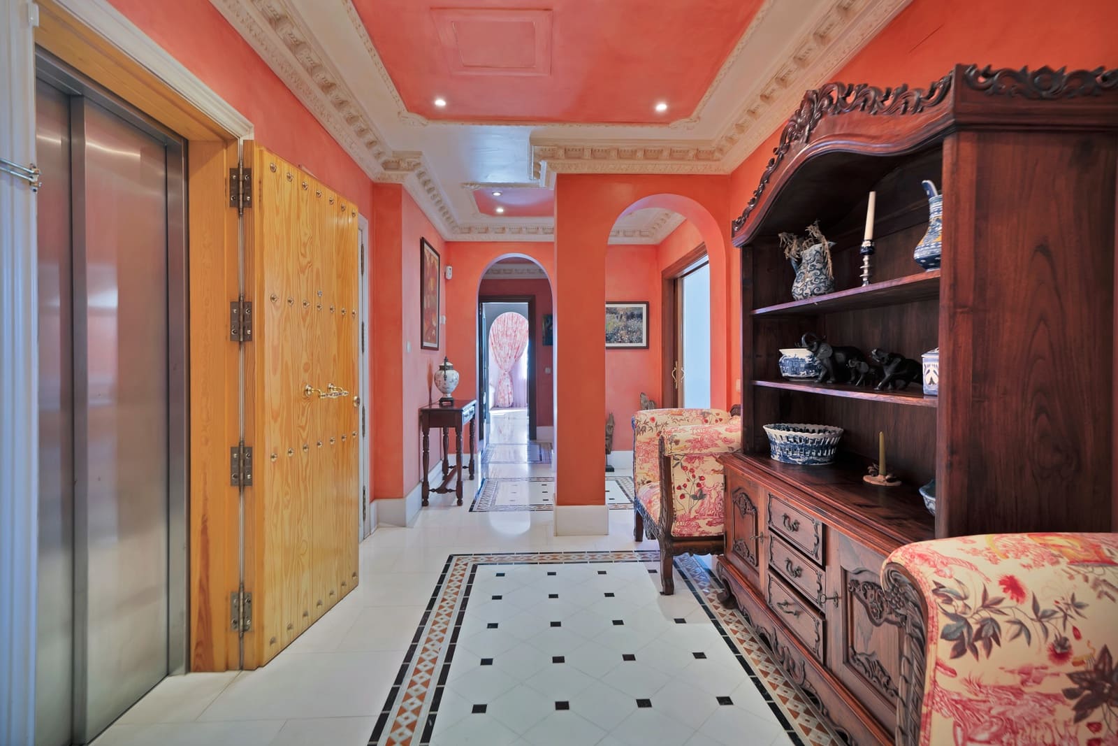5 bedroom Apartment for sale in Guadalmina with pool garage - € 2,295,000 (Ref: 9378327)
