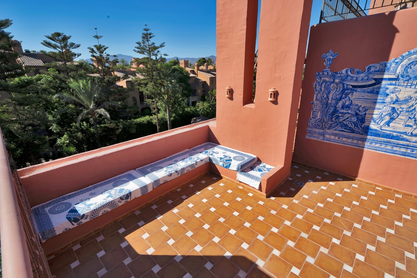 5 bedroom Apartment for sale in Guadalmina with pool garage - € 2,295,000 (Ref: 9378327)
