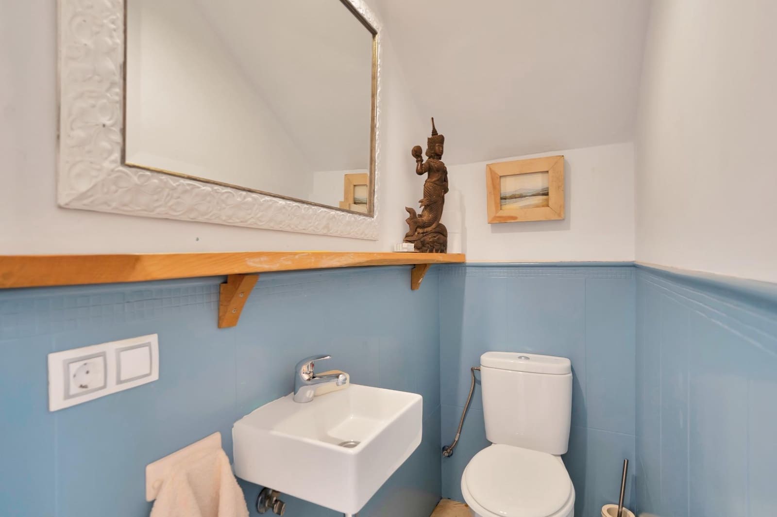 4 sovrum Semi-fristående Villa till salu i Marbella med pool - 840 000 € (Ref: 9379978)