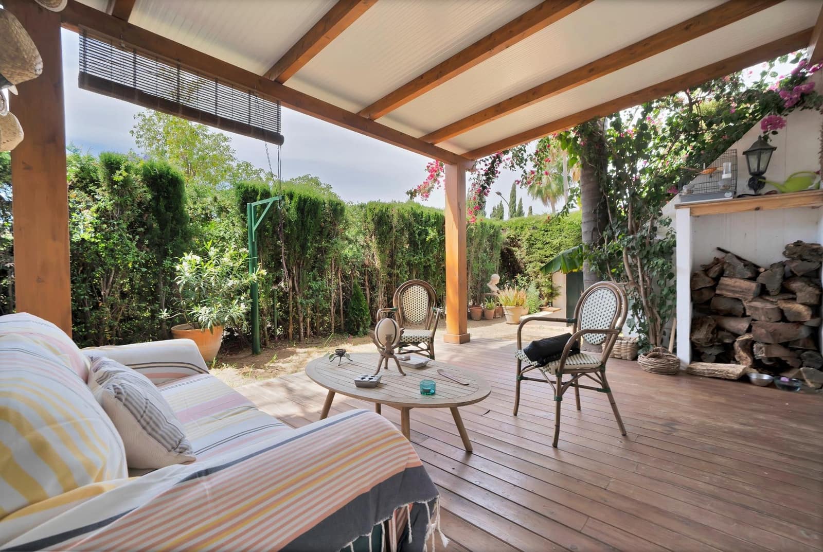 4 sovrum Semi-fristående Villa till salu i Marbella med pool - 840 000 € (Ref: 9379978)