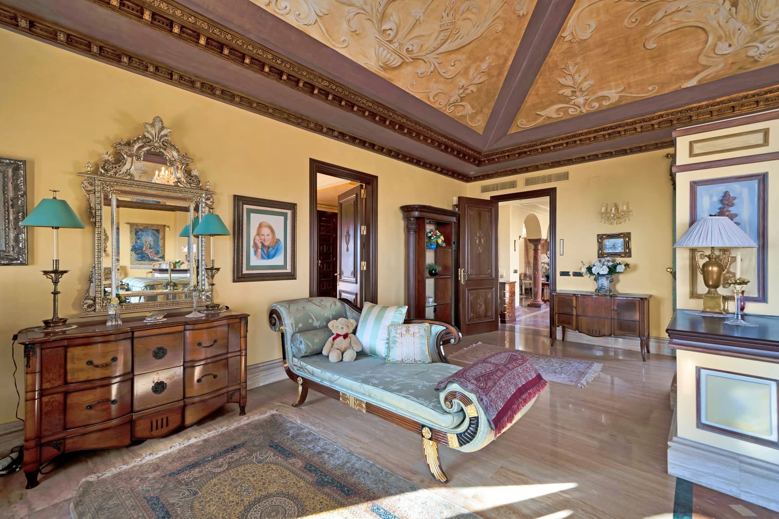 Chalet de 6 habitaciones en Marbella en venta con piscina garaje - 15.000.000 € (Ref: 9452491)