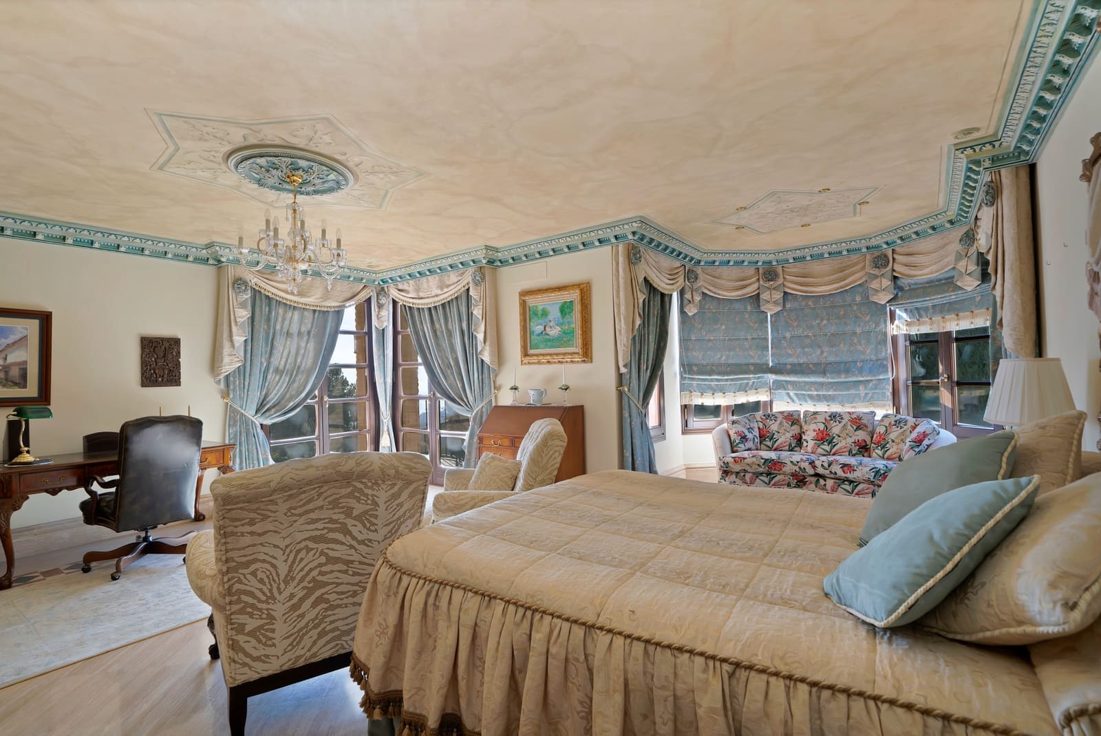 Chalet de 6 habitaciones en Marbella en venta con piscina garaje - 15.000.000 € (Ref: 9452491)