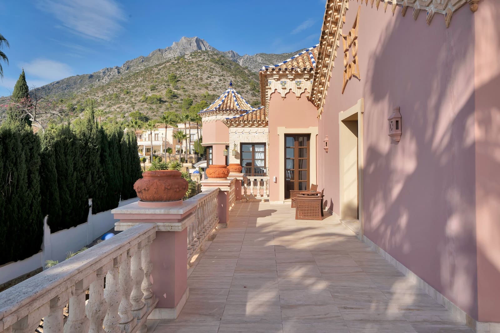 Chalet de 6 habitaciones en Marbella en venta con piscina garaje - 15.000.000 € (Ref: 9452491)