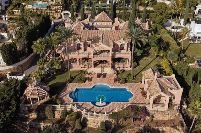 Chalet de 6 habitaciones en Marbella en venta con piscina garaje - 15.000.000 € (Ref: 9452491)