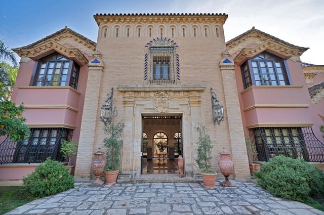 Chalet de 6 habitaciones en Marbella en venta con piscina garaje - 15.000.000 € (Ref: 9452491)