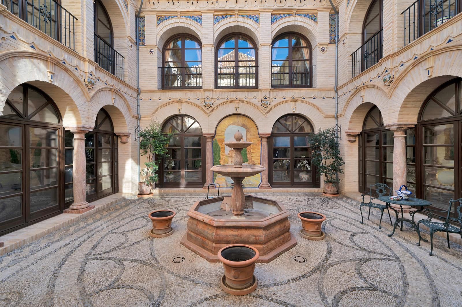 Chalet de 6 habitaciones en Marbella en venta con piscina garaje - 15.000.000 € (Ref: 9452491)