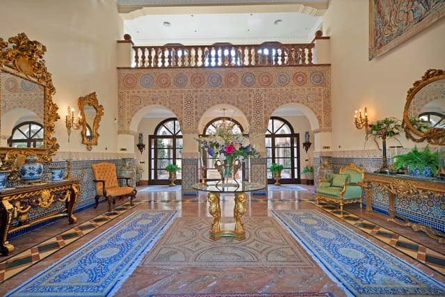 Chalet de 6 habitaciones en Marbella en venta con piscina garaje - 15.000.000 € (Ref: 9452491)