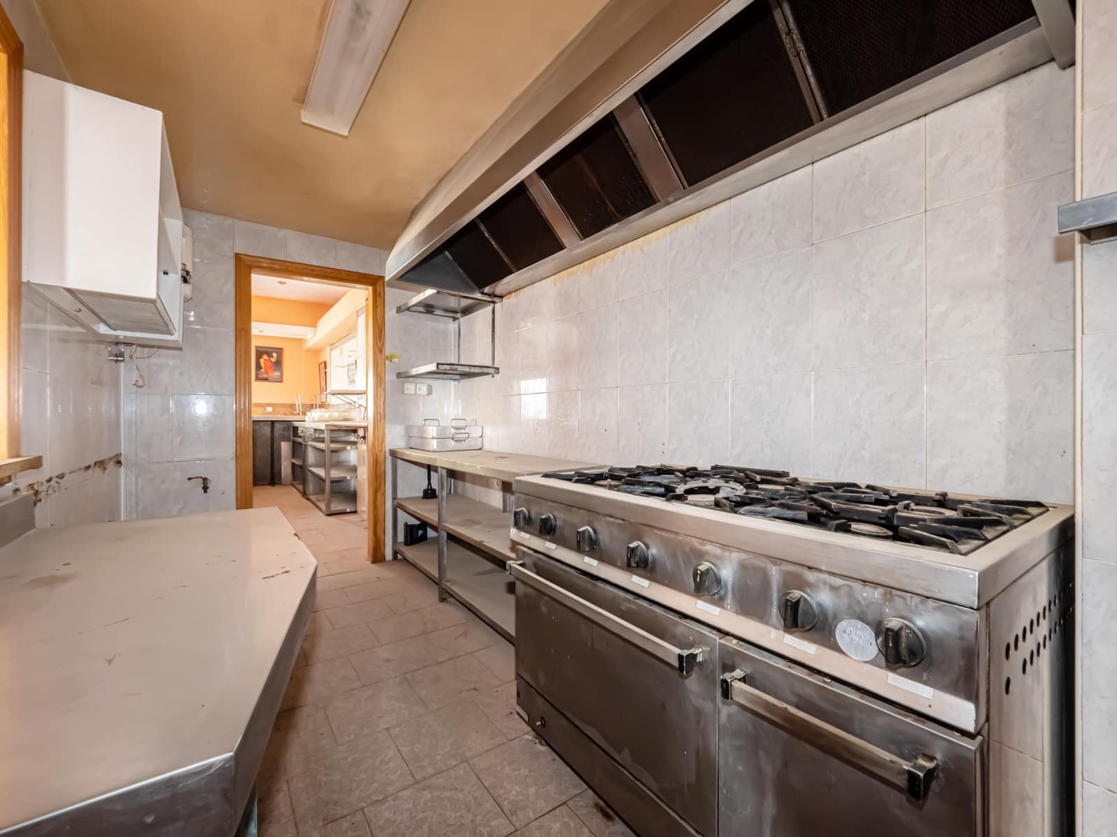 Komercyjne na sprzedaż w Alozaina z garażem - 370 000 € (Ref: 9523062)