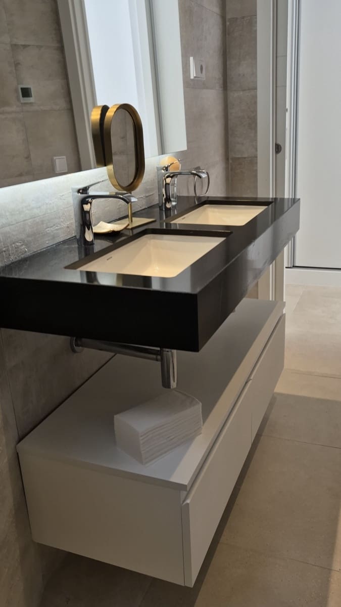 2 soveværelse Penthouse til salg i Mijas Costa med swimmingpool garage - € 881.000 (Ref: 9580330)