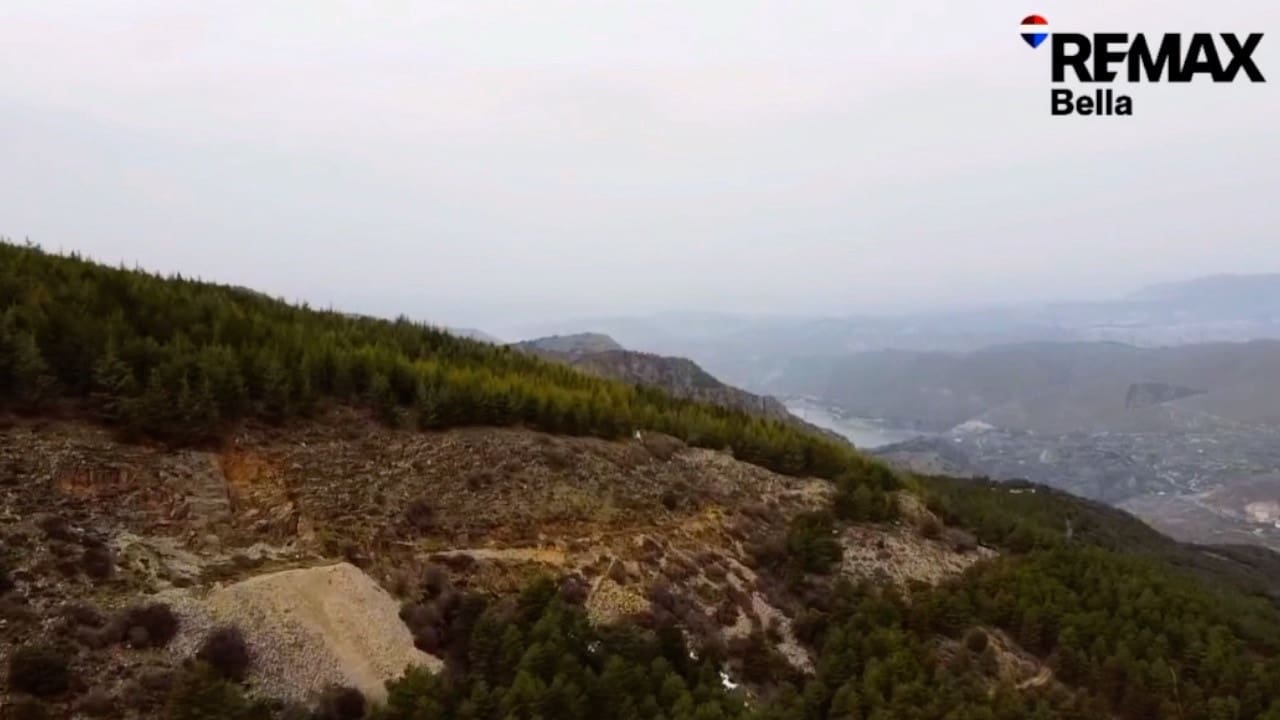 Terrain à Bâtir à vendre à Guejar Sierra - 890 000 € (Ref: 9665335)