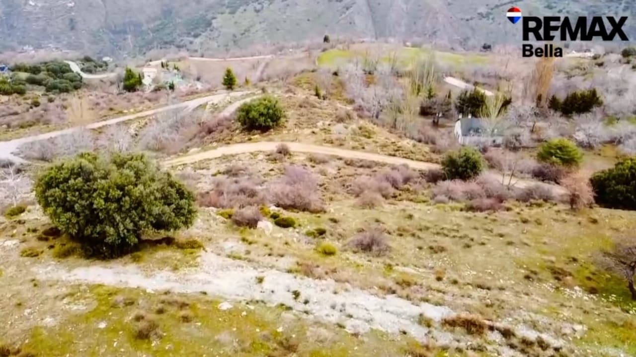 Terrain à Bâtir à vendre à Guejar Sierra - 890 000 € (Ref: 9665335)