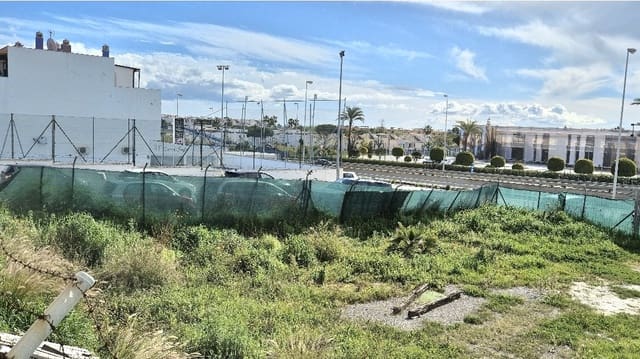 Bouwgrond te koop in New Golden Mile, Estepona - € 950.000 (Ref: 9669255)