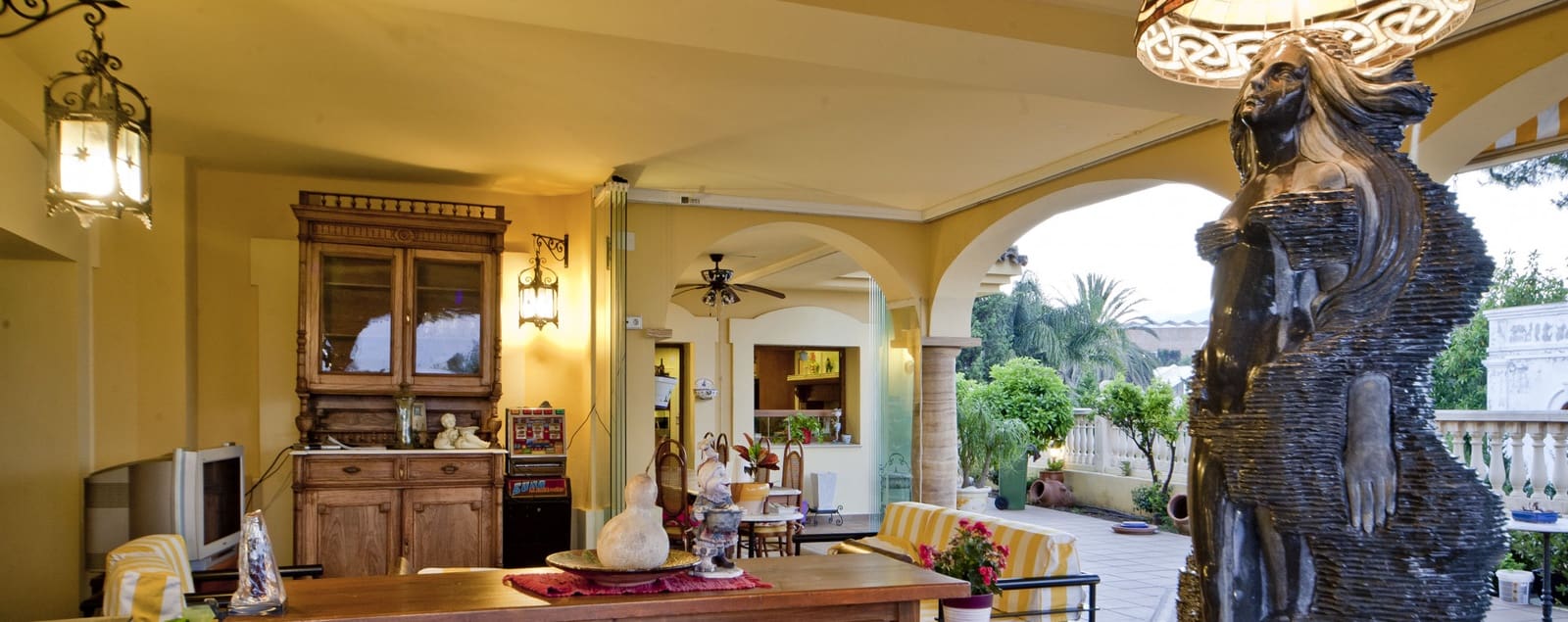 Chalet de 6 habitaciones en Nueva Andalucia en venta con piscina garaje - 7.500.000 € (Ref: 9795540)
