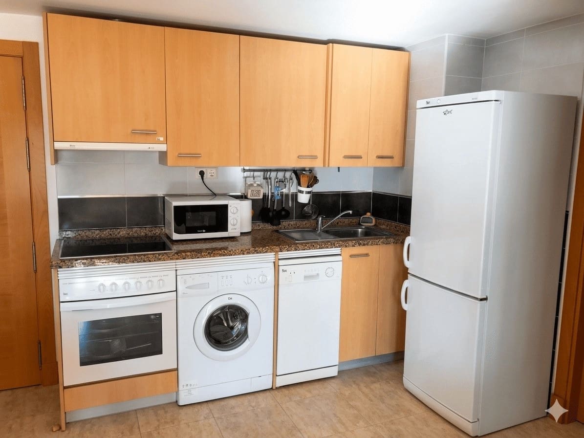 1 Zimmer Apartment zu vermieten in Estepona mit Garage - 1.100 € (Ref: 9819250)