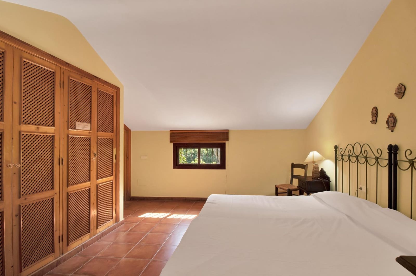 3 quarto Quinta/Casa Rural para venda em Ojen com piscina garagem - 998 000 € (Ref: 9838455)