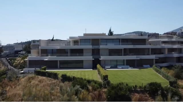 3 makuuhuone Huoneisto myytävänä paikassa Marbella mukana uima-altaan 
autotalli - 1 480 000 € (Ref: 9943833)