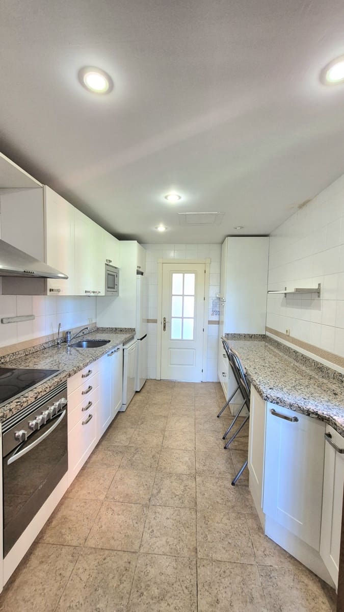 3 slaapkamer Penthouse te koop in Atalaya-Isdabe met zwembad garage - € 1.550.000 (Ref: 9956360)