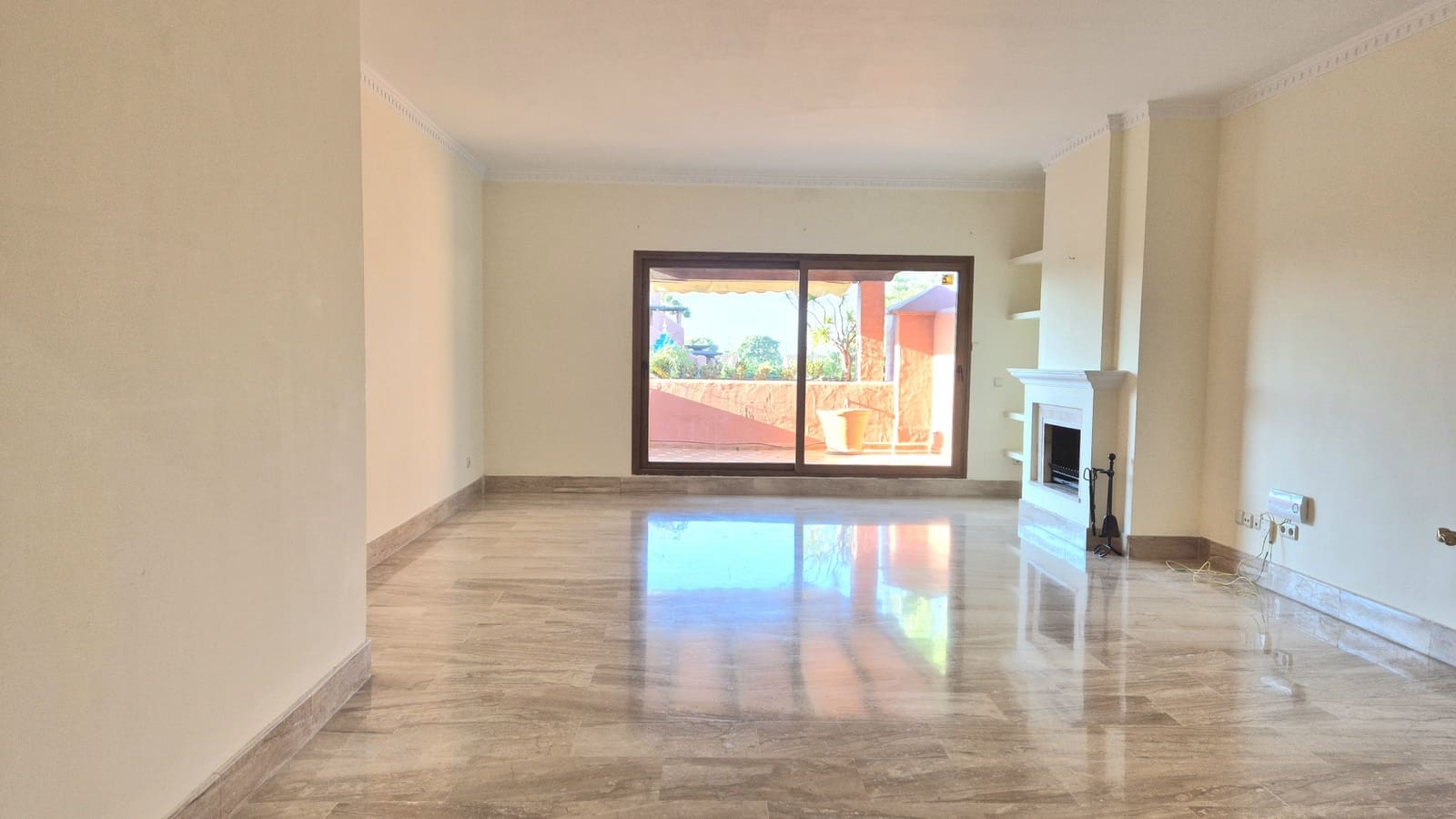 3 slaapkamer Penthouse te koop in Atalaya-Isdabe met zwembad garage - € 1.550.000 (Ref: 9956360)