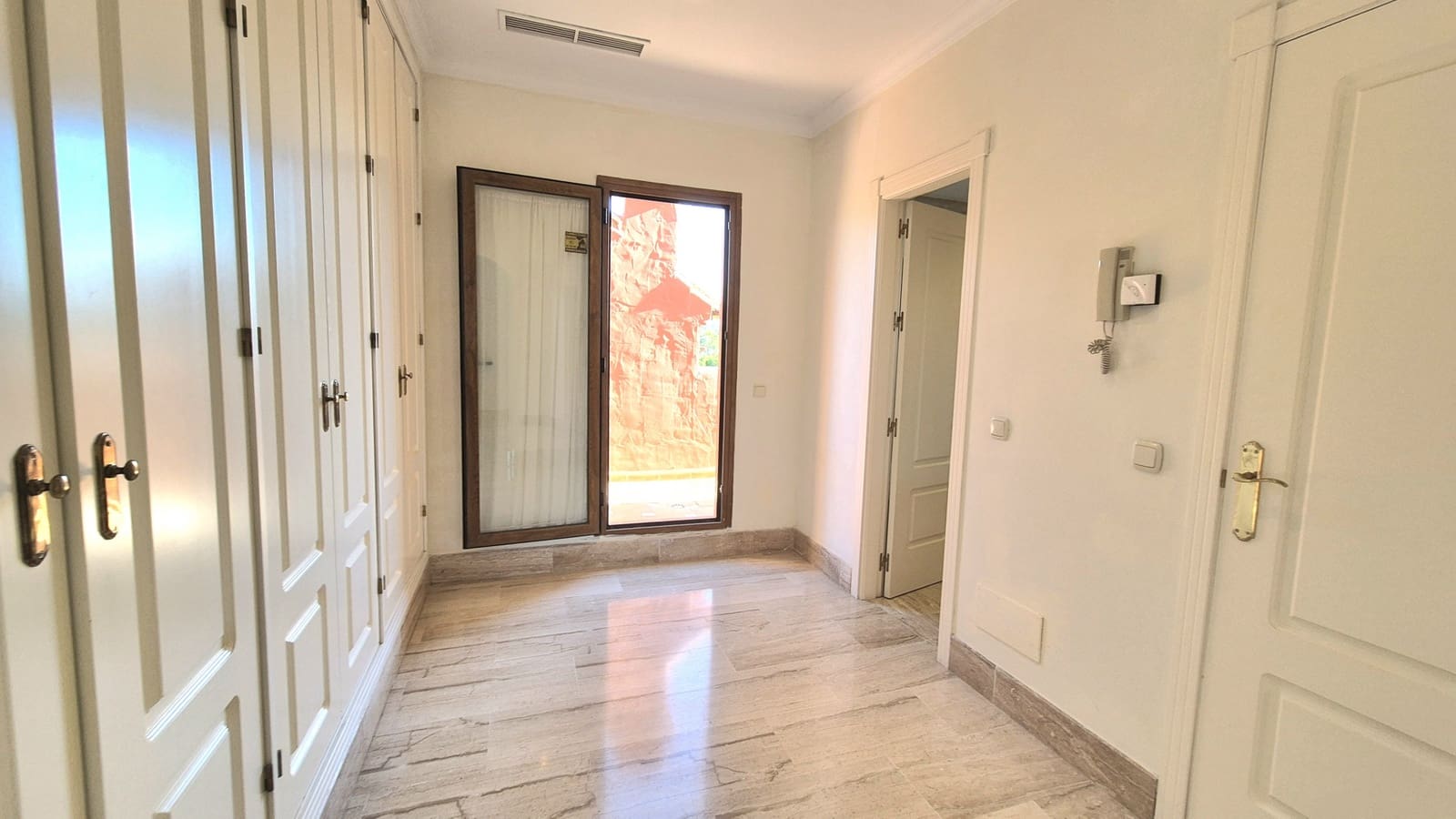 3 slaapkamer Penthouse te koop in Atalaya-Isdabe met zwembad garage - € 1.550.000 (Ref: 9956360)