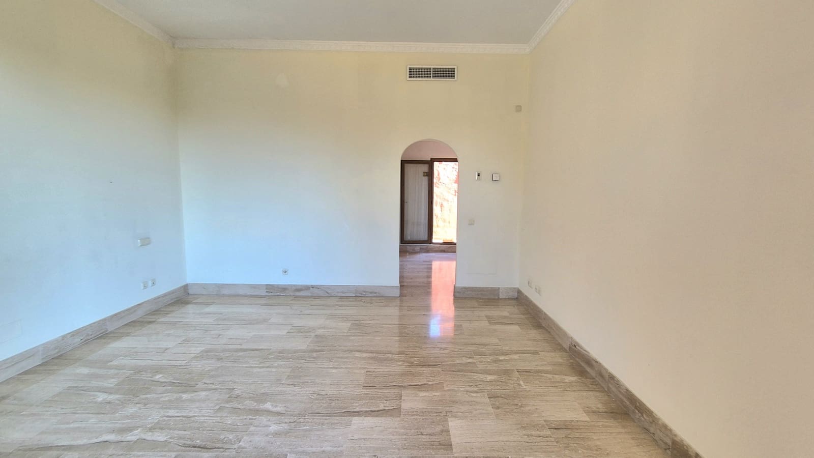 3 slaapkamer Penthouse te koop in Atalaya-Isdabe met zwembad garage - € 1.550.000 (Ref: 9956360)