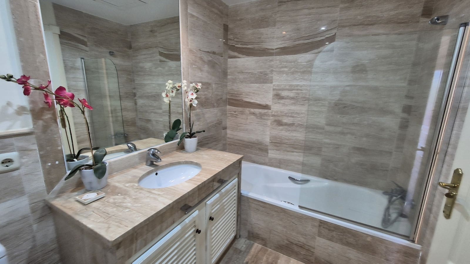 3 slaapkamer Penthouse te koop in Atalaya-Isdabe met zwembad garage - € 1.550.000 (Ref: 9956360)