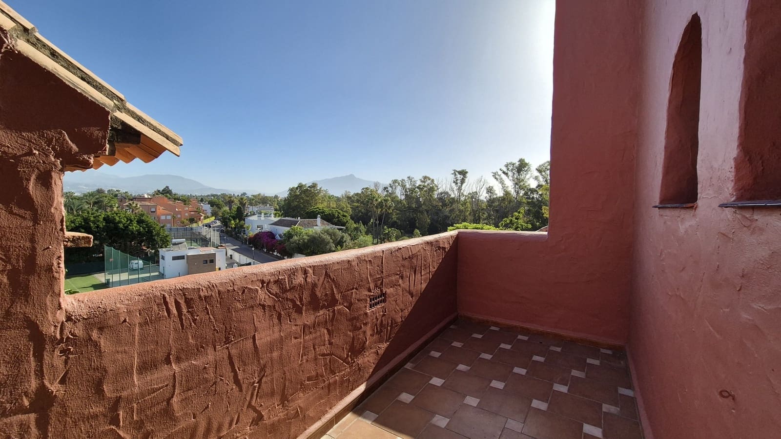 3 slaapkamer Penthouse te koop in Atalaya-Isdabe met zwembad garage - € 1.550.000 (Ref: 9956360)