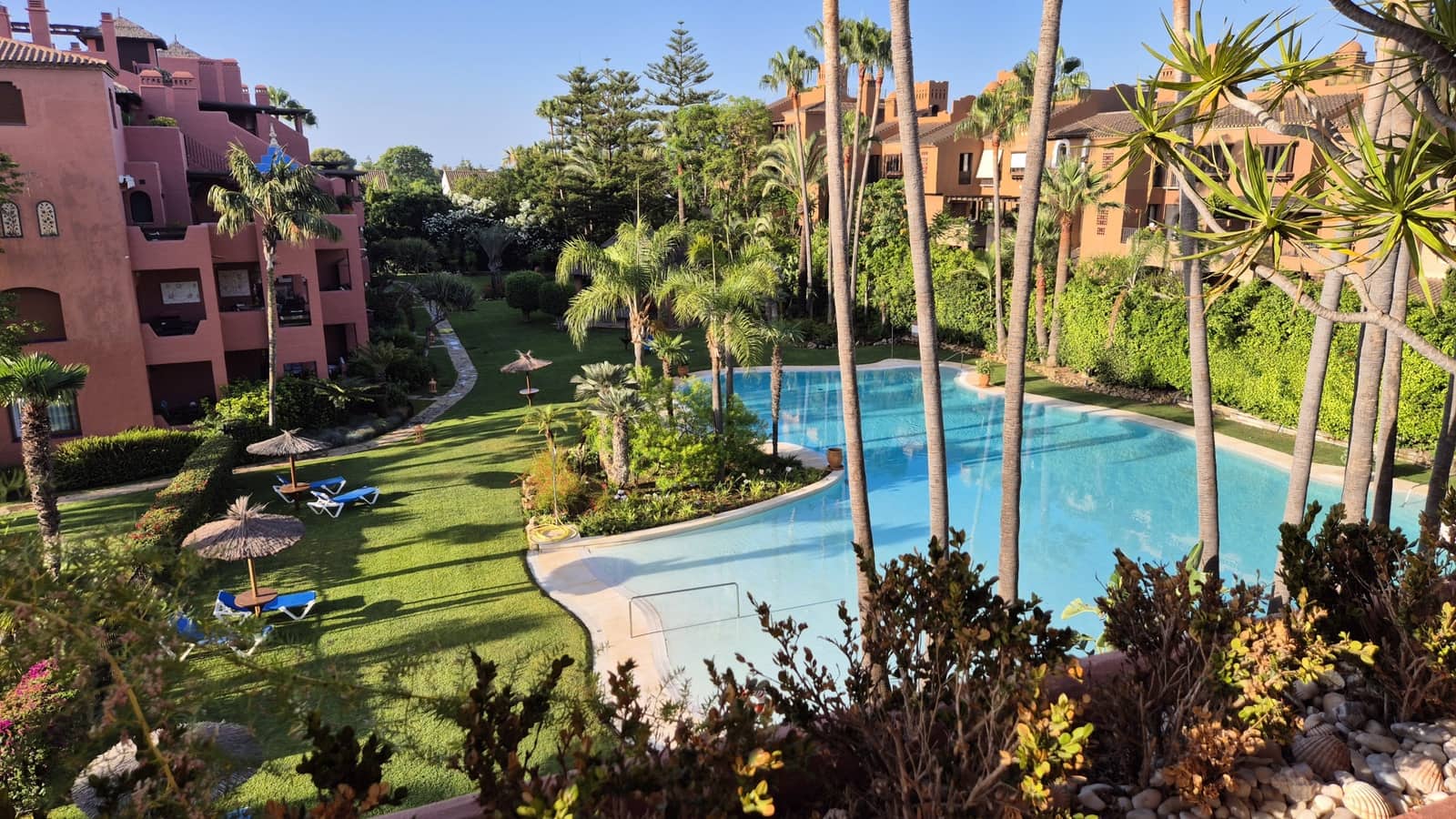 3 slaapkamer Penthouse te koop in Atalaya-Isdabe met zwembad garage - € 1.550.000 (Ref: 9956360)